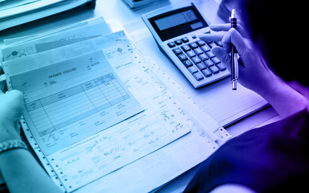 Cómo detectar sobrecostes en suministros de una comunidad